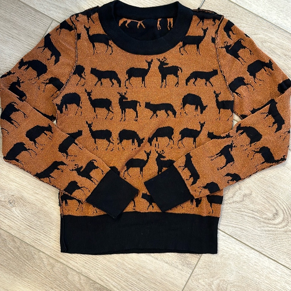 Divided Fall festive sweater - Picture 2 of 6